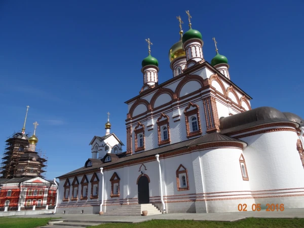 Собор преподобного Сергия Радонежского