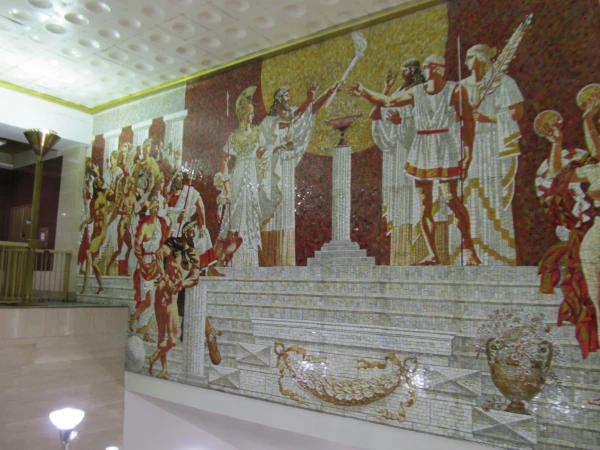 в метро