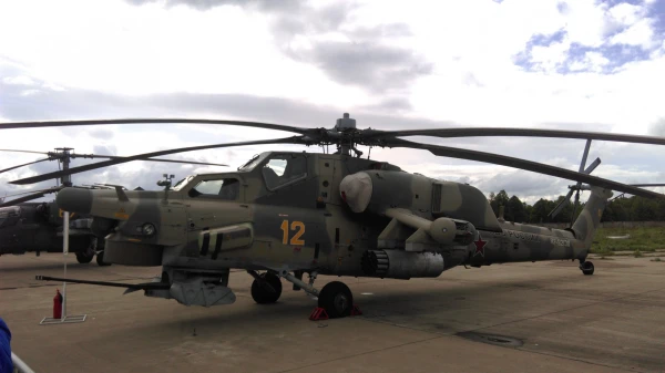Авиабаза "Кубинка": выставка авиационной техники...