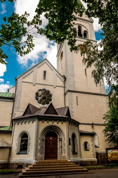 Кирха памяти королевы Луизы . Калининградский областной театр кукол