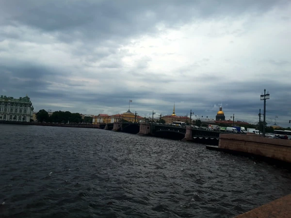 Дворцовый мост