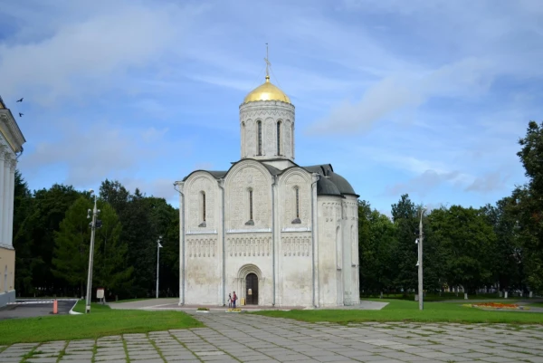 Дмитриевский собор во Владимире
