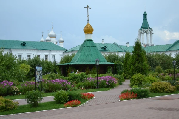 Спасо-Яковлевский монастырь. 