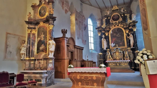 В церкви St. Nikolaus