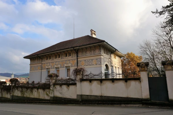 По дороге к замку Le Château de Porrentruy 
