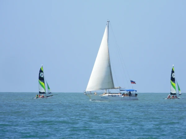 Адлер, море