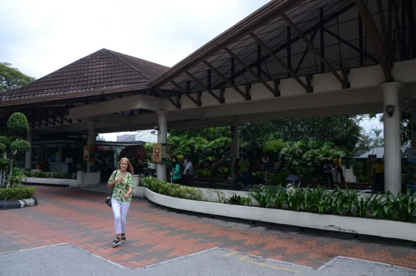 KL Bird Park Kuala-Lumpur Malaysia - парк птиц в Куала-Лумпур Малайзия