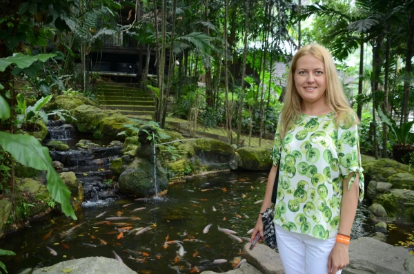 KL Bird Park Kuala-Lumpur Malaysia - парк птиц в Куала-Лумпур Малайзия