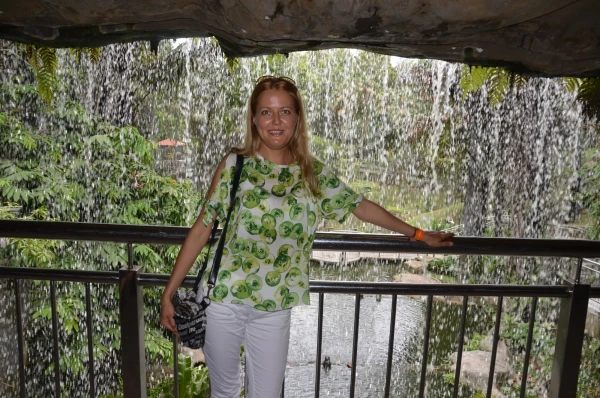 KL Bird Park Kuala-Lumpur Malaysia - парк птиц в Куала-Лумпур Малайзия