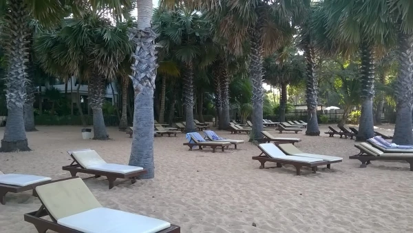 Пляж отеля Равиндра