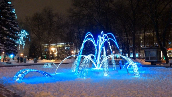 фонтан на месте фонтана в Кольцовском сквере