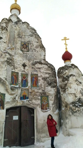 Костомаровский Спасский женский монастырь