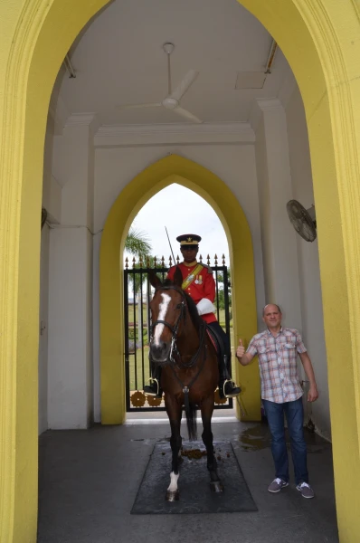Istana Negara Kuala-Lumpur Королевский Дворец Истана Негара в Куала-Лумпуре