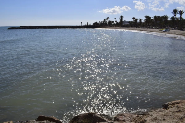 Море