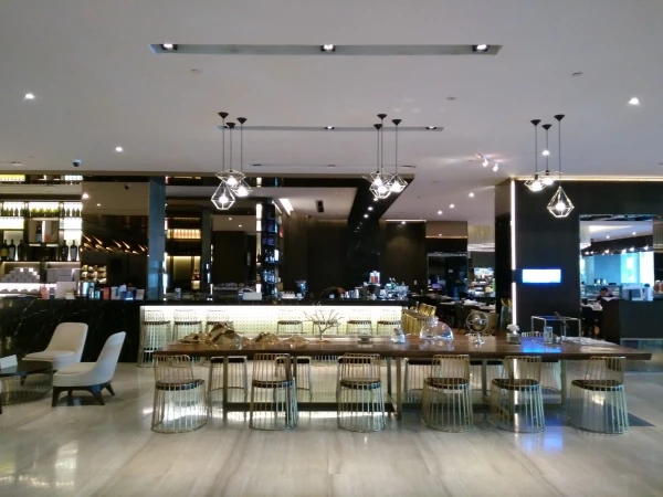 Le Meridien Hotel Kota Kinabalu Меридиан отель Кота Кинабалу