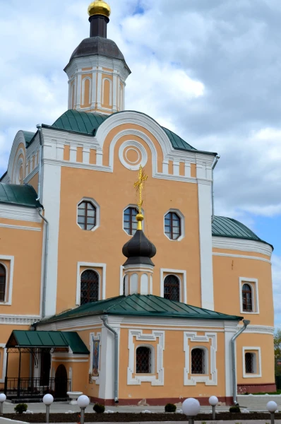 Свято-троицкий женский монастырь (1672 г.)