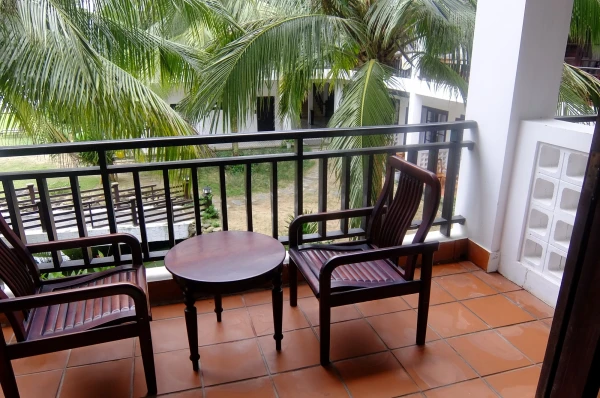 RIVER BEACH Resort &amp; Residences