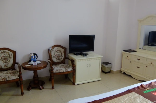 в номере отеля Mars Saigon
