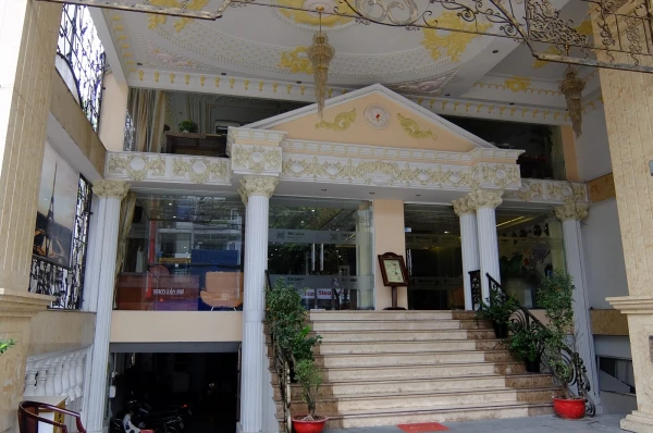 отель Mars Saigon