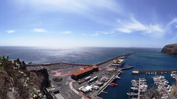 Parador de La Gomera: виды из отеля и в самом отеле...