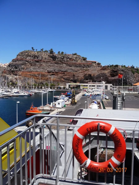 Marina la Gomera