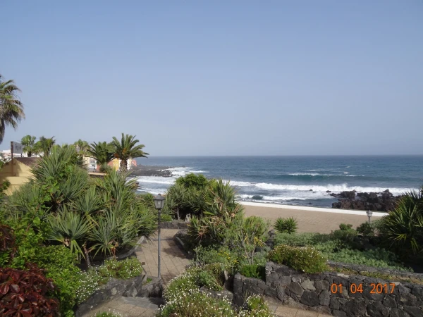 Пуэрто-де-ла-Крус, прогулка к Лоро парку: Playa Jardin