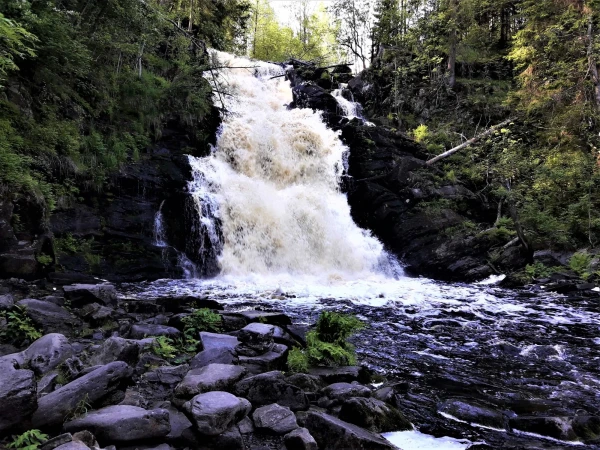 Водопад Юканкоски