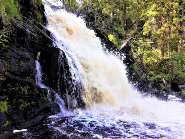 Водопад Юканкоски