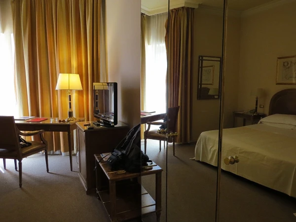 Бари, Palace Hotel