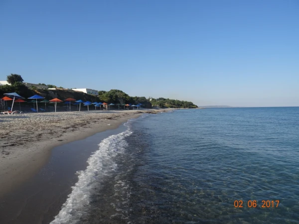 Eurovillage Achilleas Hotel: пляж отеля...