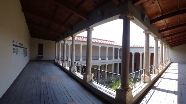 Casa Romana