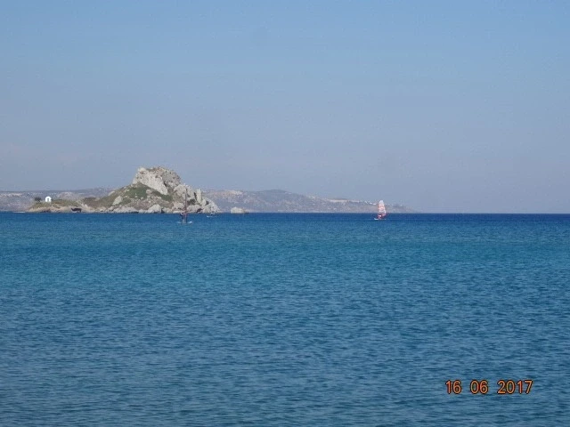 Kamari Beach