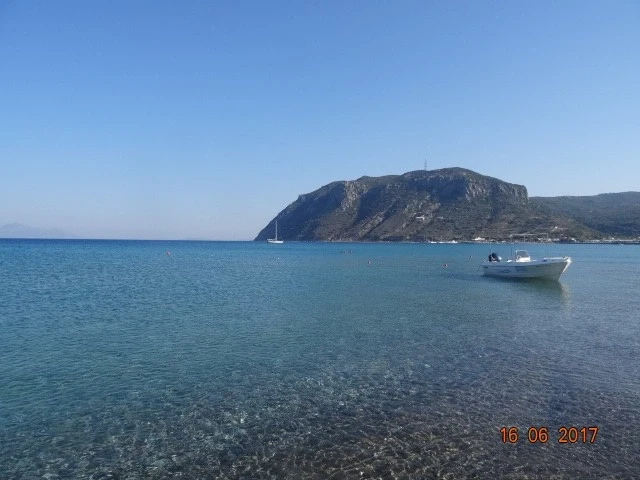Kamari Beach