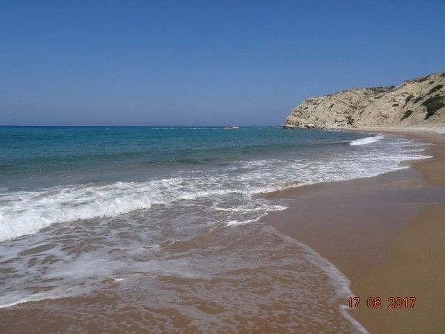 Kavo Paradiso Beach