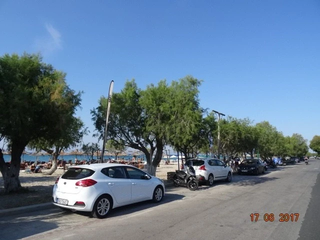 Tigaki Beach