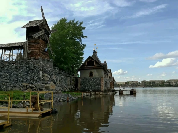 Остров Дупло орла