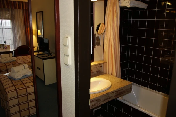 Хевиз. Отель  Danubius Health Spa Resort Aqua 4*. Номер стандарт.