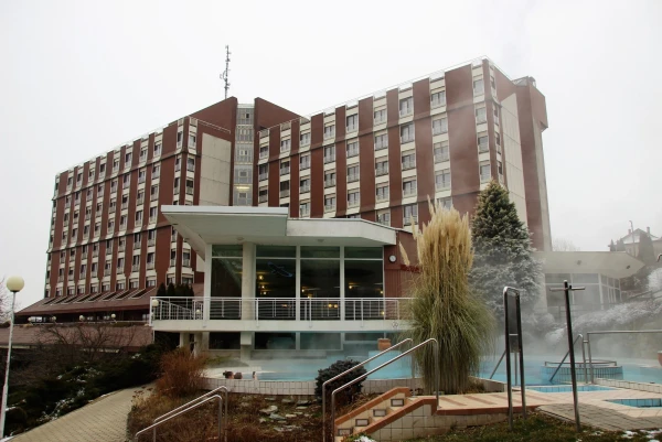 Хевиз. Отель  Danubius Health Spa Resort Aqua 4*.