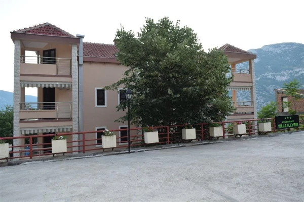 Villa Illiryk