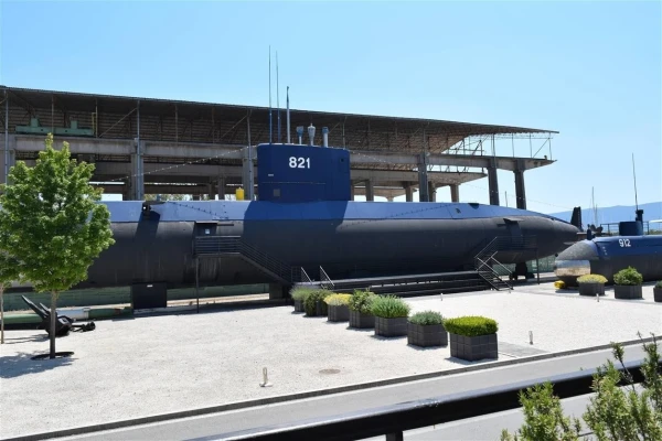Подводная лодка "Герой" Р-821