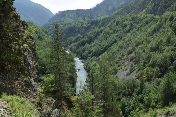 Каньон реки Морача