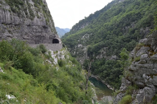 Каньон реки Морача