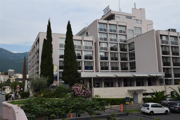 Hotel Tara