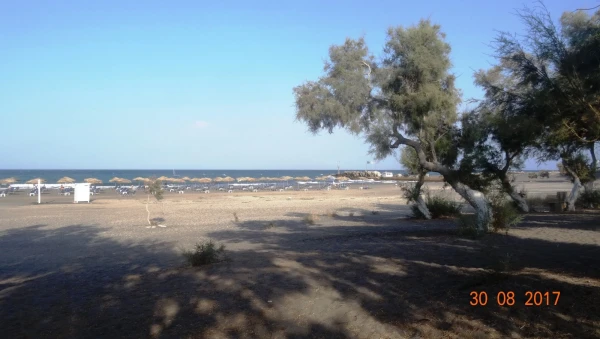 Санторини, Monolithos Beach