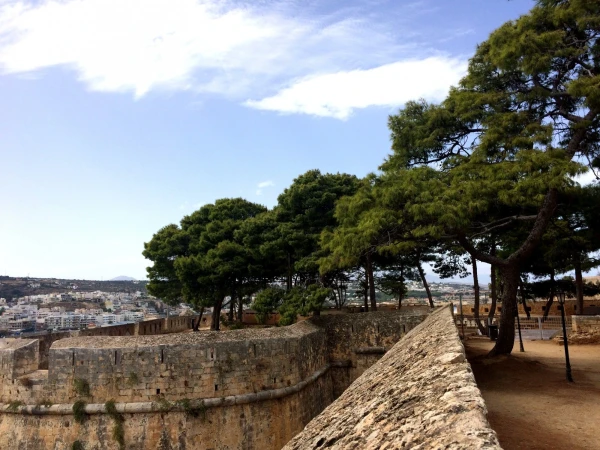 на стенах Fortezza