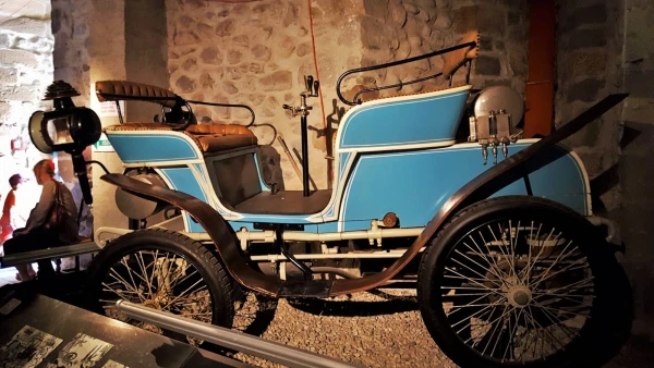 Швейцарский автомобиль EGG 1898 г.