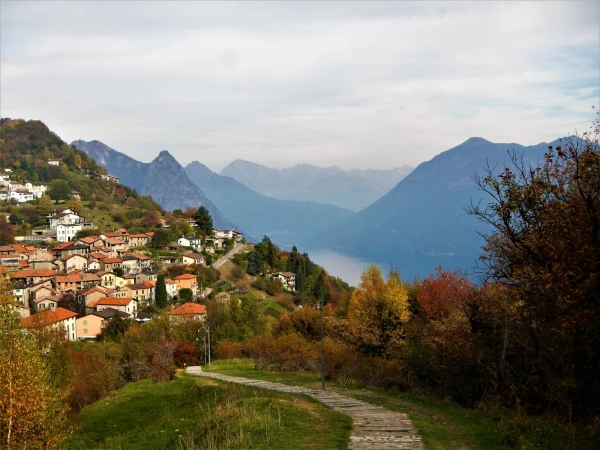 Bre Village на склоне горы