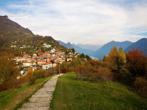 Bre Village на склоне горы