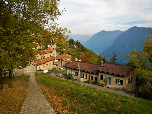 Bre Village