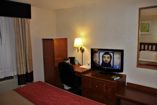 Comfort Inn Long Island City 3*.